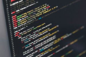 moniteur affichant la programmation Java