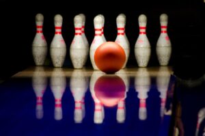 Retrouver son point de lancer au bowling après une pause : reprendre sans se blesser